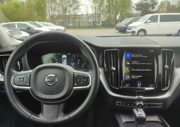 Volvo XC 60 cena 129900 przebieg: 120970, rok produkcji 2019 z Piechowice małe 742